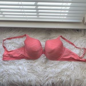 38DD victoria’s secret uplift semi demi bra